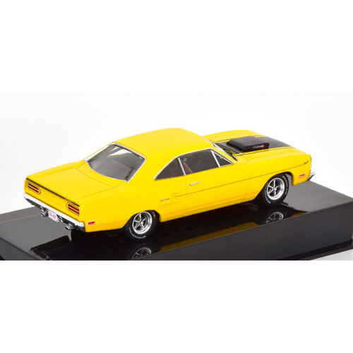 PLYMOUTH ROAD RUNNER 1970 YELLOW 1:43 Ixo Model Auto Stradali Modellino