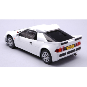 FORD RS 200 1984 WHITE 1:24 Whitebox Auto Stradali Modellino