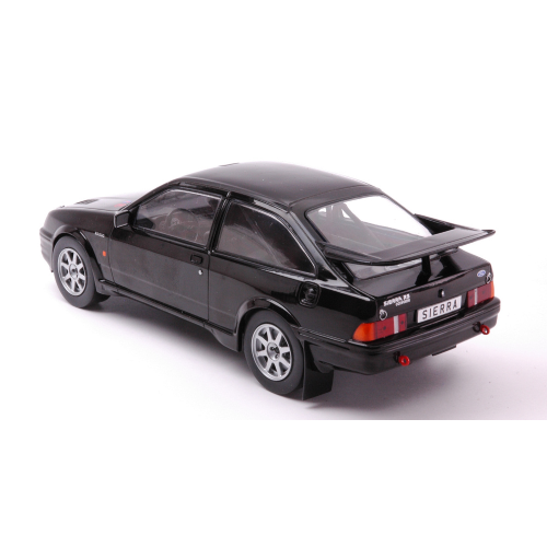 FORD SIERRA RS COSWORTH 1987 BLACK 1:24 Whitebox Auto Stradali Modellino