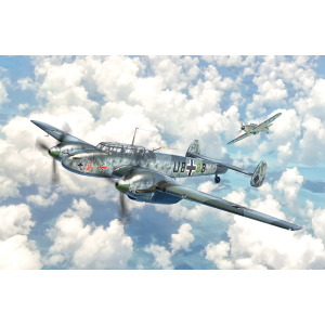 ME-410 HORNISSE KIT 1:72 Italeri Kit Aerei Modellino