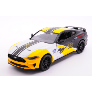 FORD MUSTANG GT 2018 YELLOW/WHITE/BLACK 1:24 MotorMax Auto Stradali Modellino