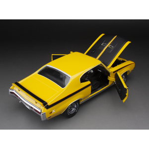 BUICK GSX 1970 YELLOW 1:18 SunStar Auto Stradali Modellino