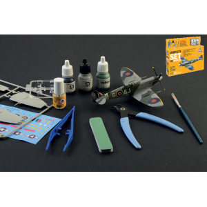 SPITFIRE MK.IX KIT 1:72 Italeri Kit Aerei Modellino