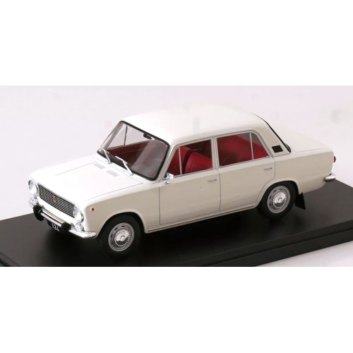 FIAT 124 1970 WHITE 1:24 Whitebox Auto Stradali Modellino