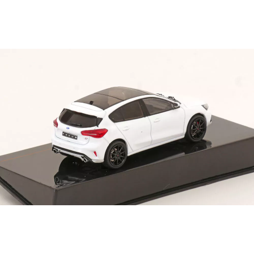FORD FOCUS ST 2022 WHITE 1:43 Ixo Model Auto Stradali Modellino