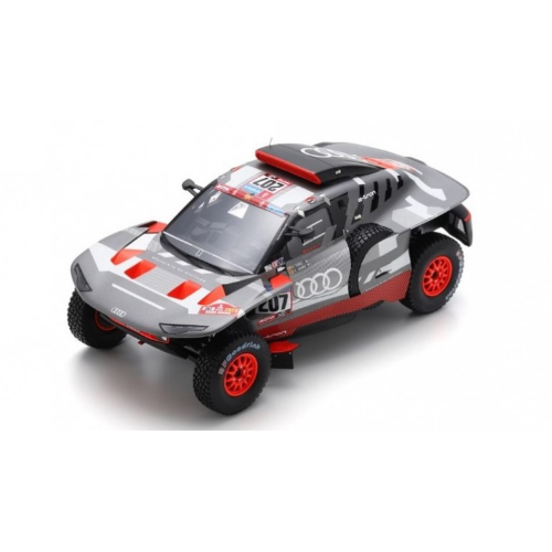 AUDI RS Q E-TRON N.207 DAKAR RALLY 2023 SAINZ-CRUZ 1:18 Spark Model Auto Rally Modellino