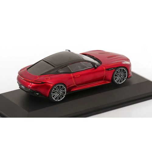 ASTON MARTIN DB12 4.0L V8 COUPE 2023 RED 1:43 Solido Auto Stradali Modellino