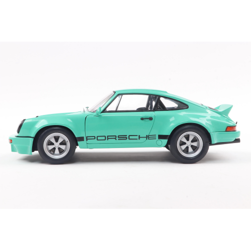 PORSCHE 911 RS 3.0L COUPE IROC DAYTONA 1974 GREEN 1:18 Solido Auto Stradali Modellino