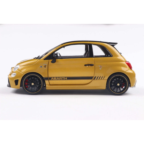 FIAT NUOVA 500 ABARTH 595 2022 MET.YELLOW/BLACK 1:18 Solido Auto Stradali Modellino