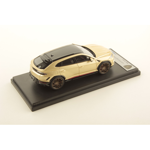 LAMBORGHINI URUS SE GOLD/BLACK 1:43 Looksmart Auto Stradali Modellino