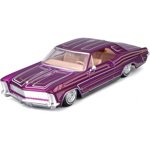 BUICK RIVIERA 1965 VIOLET 1:26 Maisto Auto Stradali Modellino