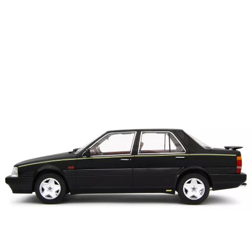LANCIA THEMA 8.32 1986 NERO EBANO 1:18 Laudo Racing Auto Stradali Modellino