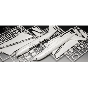 AIRBUS A380-800 LUFTHANSA NEW LIVERY KIT 1:144 Revell Kit Aerei Modellino