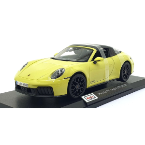 PORSCHE 911 (992.2) TARGA 4 GTS HYBRID 2025 LIGHT YELLOW 1:18 Maisto Auto Stradali Modellino