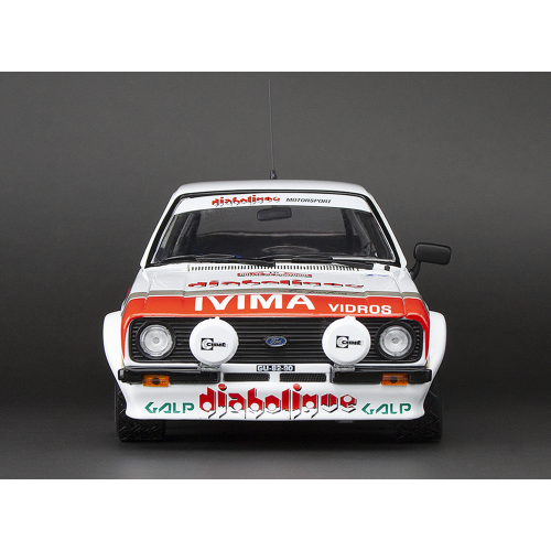 FORD ESCORT RS 1800 N.15 RALLY DE PORTUGAL 1983 J.SANTOS-M.OLIVEIRA 1:18 SunStar Auto Rally Modellino