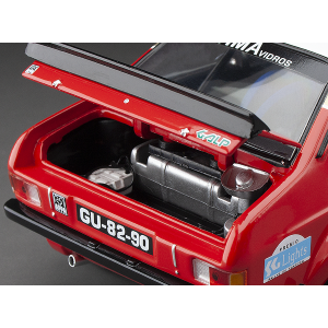FORD ESCORT RS 1800 N.15 RALLY DE PORTUGAL 1983 J.SANTOS-M.OLIVEIRA 1:18 SunStar Auto Rally Modellino
