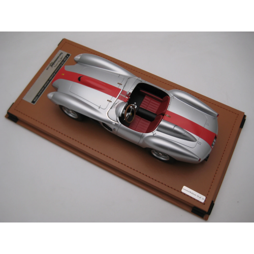 FERRARI 250 TR PONTOON-FENDER STREET VERSION 1958 METALLIC SILVER/RED 1:18 Tecnomodel Auto Stradali Modellino