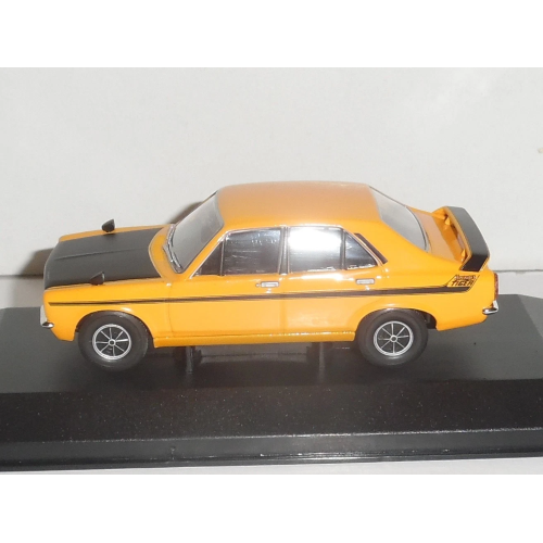 HILLMAN AVENGER TIGER II 1973 YELLOW 1:43 Vanguards Auto Stradali Modellino