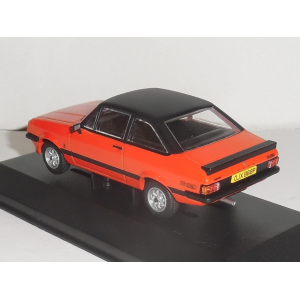 FORD ESCORT MK2 RS2000 1976 RED 1:43 Vanguards Auto Stradali Modellino