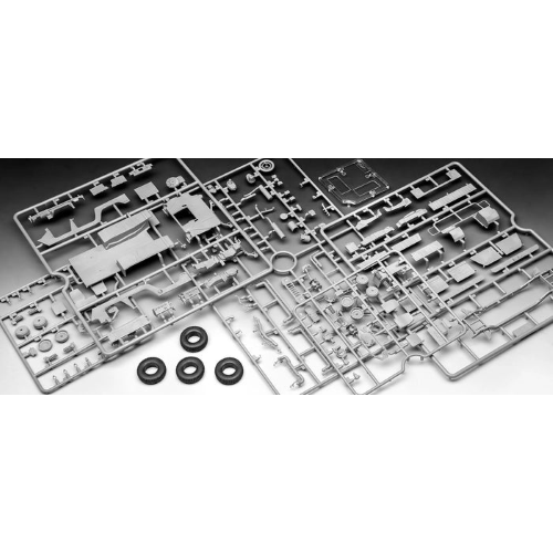 HMMWV M109 7A2 KIT 1:35 Revell Kit Mezzi Militari Modellino