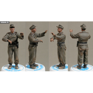 GERMAN SPG CREW RIDERS KIT 1:35 Miniart Kit Figure Militari Modellino