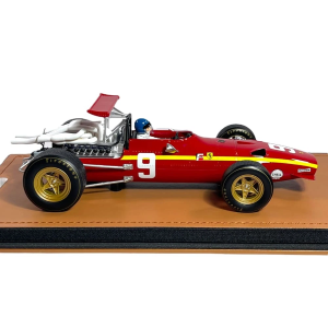 FERRARI 312F1/68 NURBURGRING GP 1968 J.ICKX WITH DRIVER 1:18 Tecnomodel Formula 1 Modellino