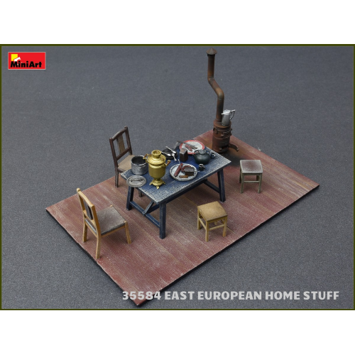 EAST EUROPEAN HOME STUFF KIT 1:35 Miniart Kit Figure Militari Modellino