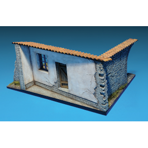 ITALIAN VILLAGE DIORAMA KIT 1:35 Miniart Kit Diorami Modellino