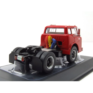 FORD C-SERIE 1967 RED 1:43 Ixo Model Camion Modellino