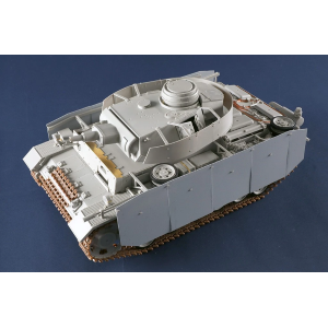 CARRO PZ.KPFW. III 1:16 Trumpeter Kit Mezzi Militari Modellino