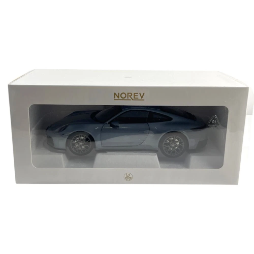 PORSCHE 911 CARRERA 2025 POLAR SILVER METALLIC 1:18 Norev Auto Stradali Modellino