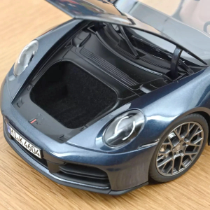 PORSCHE 911 CARRERA CABRIOLET 2025 BLUE METALLIC 1:18 Norev Auto Stradali Modellino