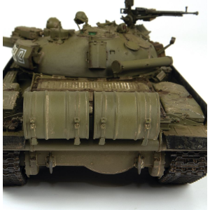 SOVIET MAIN BATTLE TANK T-62M KIT 1:35 Zvezda Kit Mezzi Militari Modellino