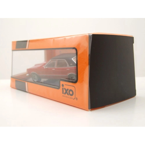 FORD TAUNUS GXL 1973 RED 1:43 Ixo Model Auto Stradali Modellino