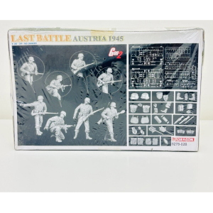 LAST BATTLE KIT 1:35 Dragon Kit Figure Militari Modellino