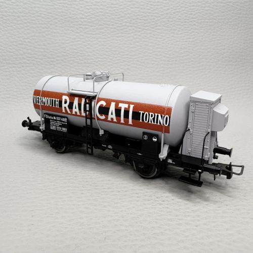 FS 2-AXLE TANK WAGON BIG TANK "VERMOUTH RADICATI TORINO" EP.III 1:87 Rivarossi Treni Modellino