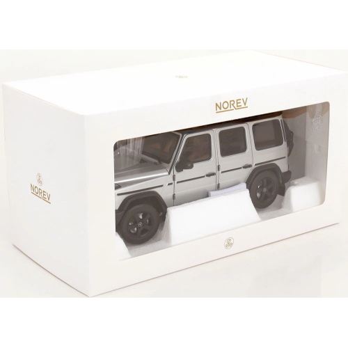 MERCEDES G-CLASS 2024 IRIDIUM SILVER 1:18 Norev Auto Stradali Modellino