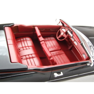 CADILLAC ELDORADO CONVERTIBLE 1976 BLACK 1:18 ModelCarGroup Auto Stradali Modellino