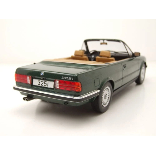 BMW 325I (E30) CABRIOLET 1985 DARK GREEN 1:18 ModelCarGroup Auto Stradali Modellino