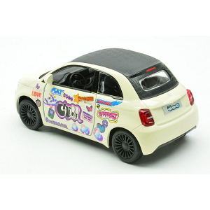 FIAT 500E "LIVERY EDITION" IVORY IN WINDOW BOX 1:32-38 CM 12 Kinsmart Modellismo Giocattolo Modellino