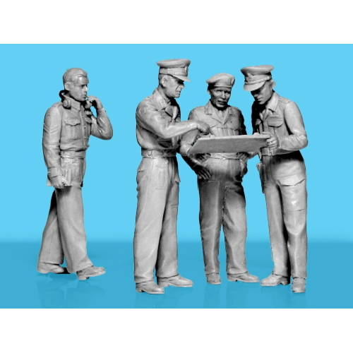 MONTGOMERY'S OFFICE WITH STAFF KIT 1:35 ICM Kit Mezzi Militari Modellino