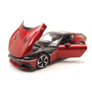 FERRARI 12 CILINDRI V12 830cv 2024 METALLIC RED 1:24 Burago Auto Stradali Modellino