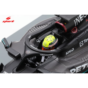 MERCEDES F1 N.47 SPANISH GP 2023 TYRE TEST MICK SCHUMACHER W/PIT B.1:18 Spark Model Formula 1 Modellino