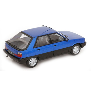 RENAULT 11 GTL 1985 BLUE 1:18 ModelCarGroup Auto Stradali Modellino