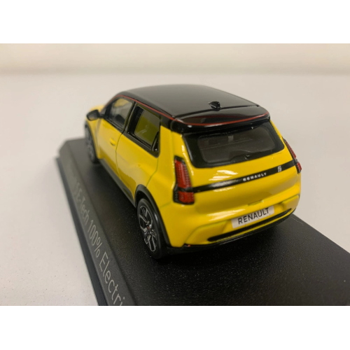 RENAULT 5 E-TECH 100% ELECTRIC 2024 POP YELLOW/BLACK 1:43 Norev Auto Stradali Modellino