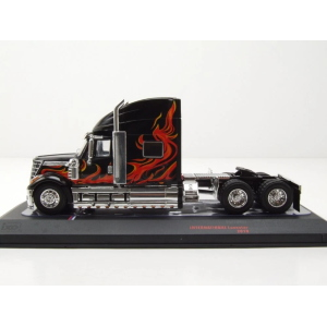 INTERNATIONAL LONESTAR 2010 BLACK/RED 1:64 Ixo Model Camion Modellino