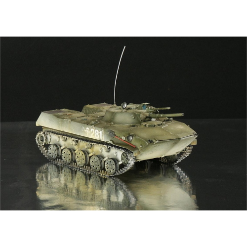BMD-1 SOVIET AIRBORNE FIGHTING VEHICLE KIT 1:35 Zvezda Kit Mezzi Militari Modellino