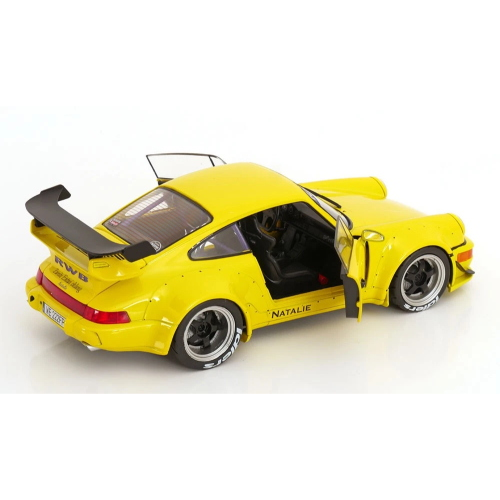 PORSCHE RWB BODYKIT NATALI YELLOW 2023 1:18 Solido Auto Stradali Modellino