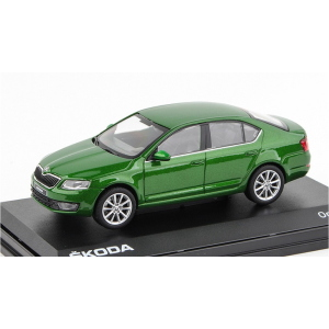 SKODA OCTAVIA III 2013 GREEN 1:43 Abrex Auto Stradali Modellino