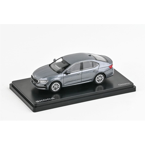 SKODA OCTAVIA IV FL 2024 SILVERGUN 1:43 Abrex Auto Stradali Modellino